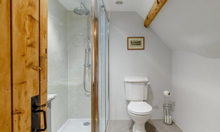 3 Bed in Dorchester 9