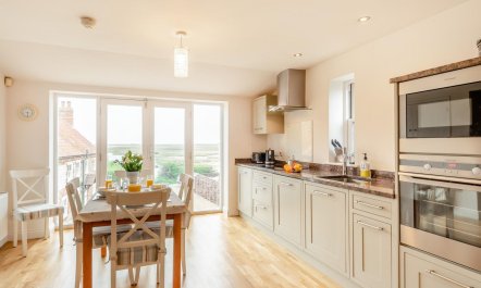 2 Bed in Brancaster Staithe 6