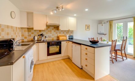 2 Bed in Corfe Castle 3