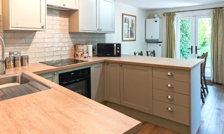 2 Bed in Corfe Castle 1