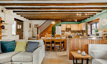 3 Bed in Newton Abbot 5