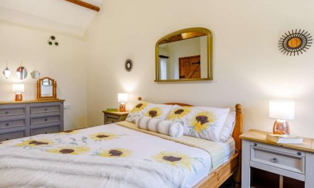 1 Bed in Holsworthy 5