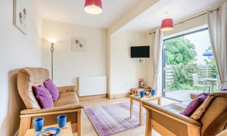 2 Bed in Weymouth 5