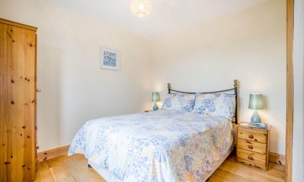 2 Bed in Weymouth 2