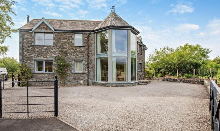 4 Bed in Cleator