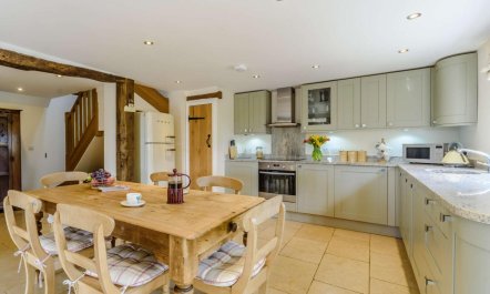 2 Bed in Thame 1
