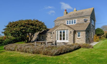 4 Bed in Worth Matravers
