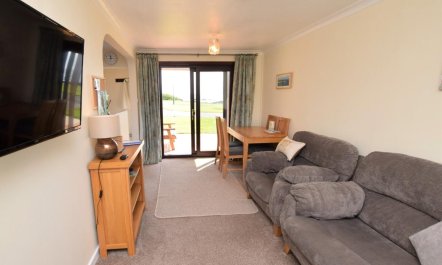 2 Bed in Newton Stewart 2