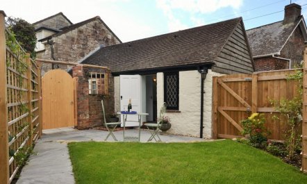 1 Bed in Sturminster Newton 8