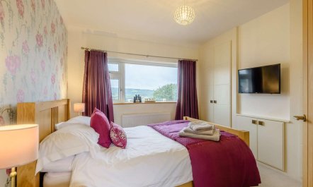 3 Bed in Colwyn Bay 9