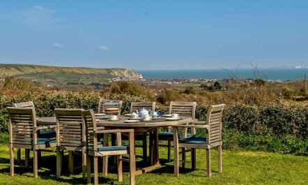 4 Bed in Swanage 0
