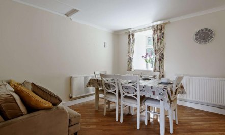 3 Bed in Biggar 6