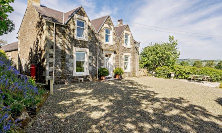 3 Bed in Biggar