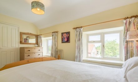 3 Bed in Thornham 9