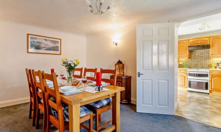 3 Bed in Crewkerne 4
