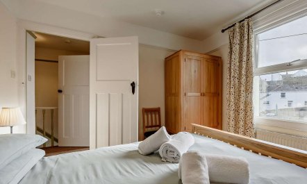 3 Bed in Tenby 9