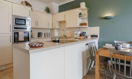 3 Bed in Tenby 7