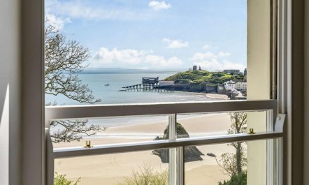 3 Bed in Tenby 6