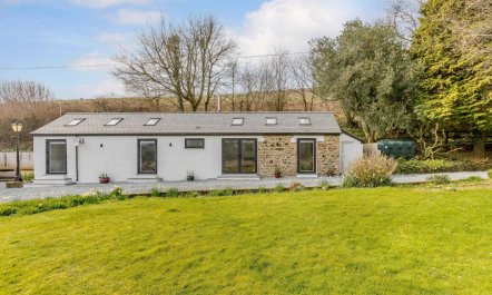 2 Bed in Holsworthy 3