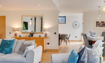 5 Bed in Blairgowrie 6