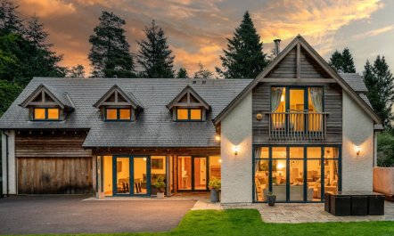 5 Bed in Blairgowrie 2