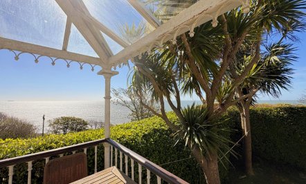 3 Bed in Ventnor 2