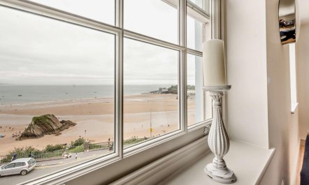 2 Bed in Tenby 7