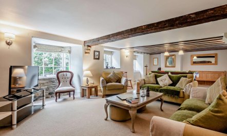 4 Bed in Corfe Castle 2