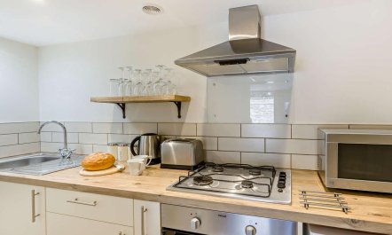 1 Bed in Bideford 9