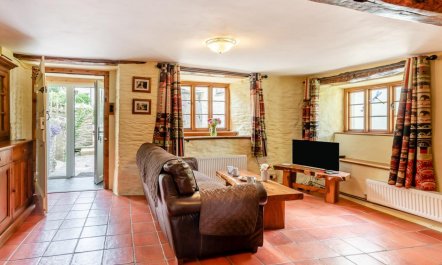 2 Bed in Ilfracombe 3