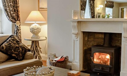 3 Bed in Morpeth 1