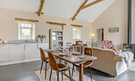 1 Bed in Haverfordwest 2