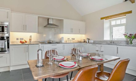 1 Bed in Haverfordwest 1