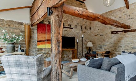 2 Bed in Broadway 7