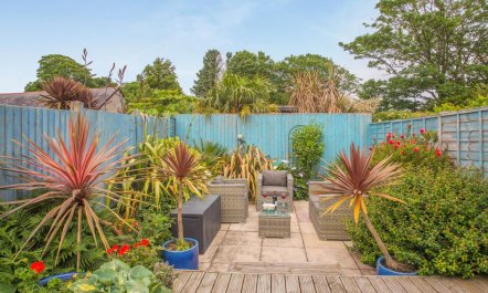 2 Bed in Pwllheli 3