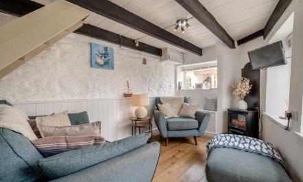 1 Bed in St. Austell 1