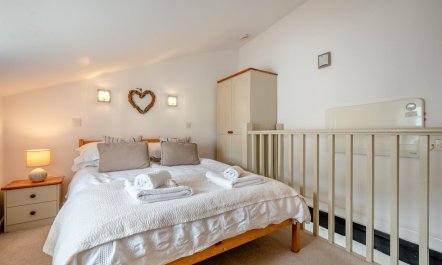 1 Bed in St. Austell 6