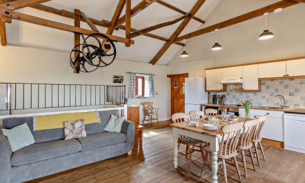 4 Bed in Morwenstow 1