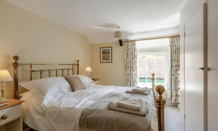 2 Bed in Beaminster 9