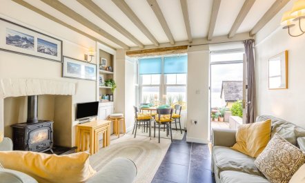 2 Bed in Aberdyfi 5