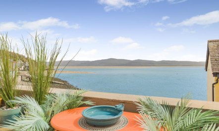 2 Bed in Aberdyfi 3