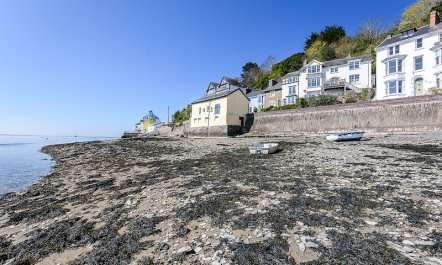 2 Bed in Aberdyfi 7