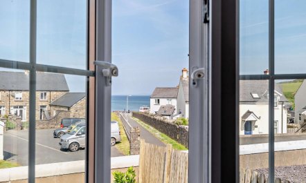 2 Bed in Haverfordwest 8