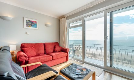 1 Bed in Saundersfoot 7