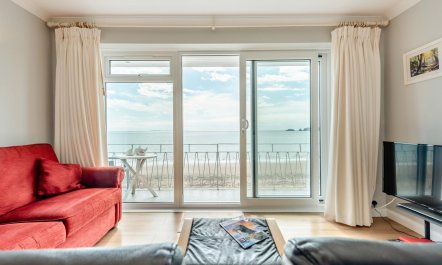 1 Bed in Saundersfoot 1