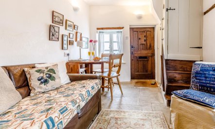 1 Bed in Tewkesbury 2