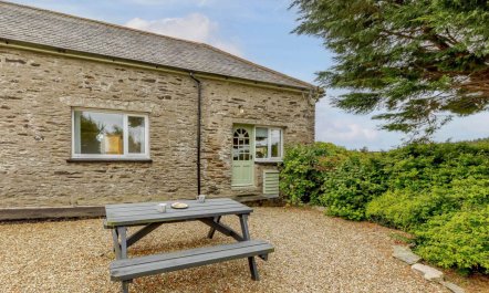 1 Bed in Ilfracombe 2