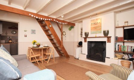 1 Bed in Appledore 3