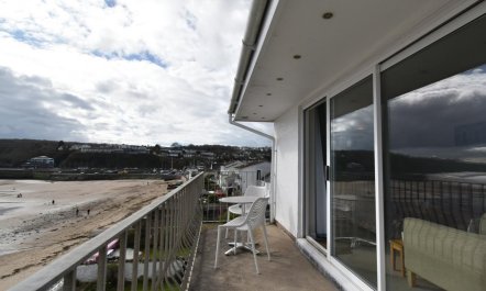 2 Bed in Saundersfoot 2