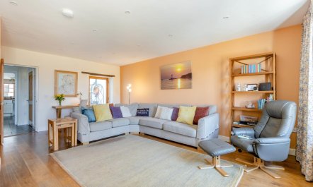 4 Bed in Bideford 2